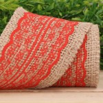 Jutowa wstążka z koronką czerwona 6cm 2m