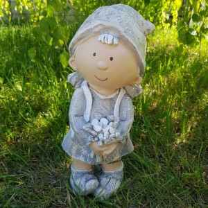 Figurka ogrodowa krasnal dziewczynka białoszara 33cm