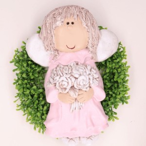 Figurka anioł plakietka dziewczynka róż 32cm