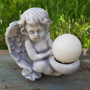 Figurka cmentarna "Anioł świecznik" szary 15cm