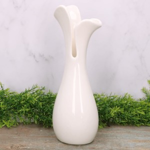 Wazon "Tulipan" ceramiczny ecru 31cm