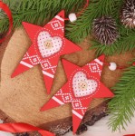 Zawieszka czerwona gwiazdka 10cm 2szt