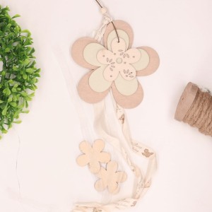 Zawieszka kwiatki drewniane 50cm