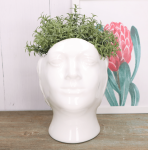 Głowa ceramiczna osłonka ecru "Donica głowa" 23x18cm