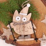 Zawieszka drewniana sowa na nartach naturalna 10cm