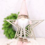 Skrzat świąteczny krasnal stojący różowy 45cm