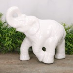 Słoń "biegnący duży" szkliwiony biały 19cm 