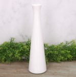 Wazon ceramiczny "Smukły" szkliwo białe 31cm