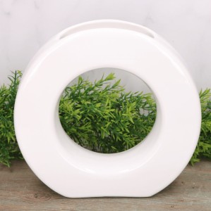 Wazon ceramiczny "Koło duże" szkliwo białe 22cm  