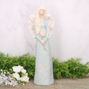 Anioł aniołek gipsowy z różą błękitny 31cm 