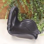 Podstawka ceramiczna "Łabędź" grafitowy mat. 21 cm