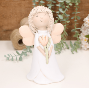 Aniołek dziewczynka z pomarańczowym tulipanem 21cm