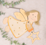 Drewniany aniołek na sprężyce 20cm