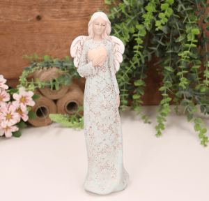 Aniołek ślubny w zdobionej sukni z sercem zielony 25cm   