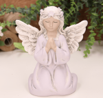 Aniołek klęczący z wiankiem 18cm fioletowy