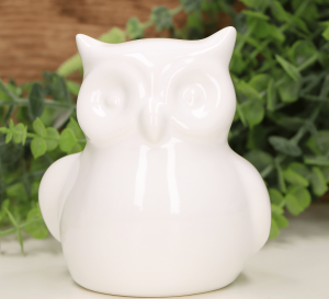 Figurka ceramiczna Sowa biała szkliwiona 13 cm