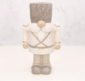 25651_0006.png