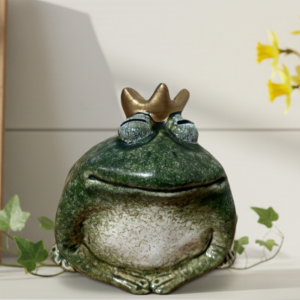 Żabka w koronie (zamknięte oczka) ceramiczna, zielona (mat) 9,3*7,3*9 cm