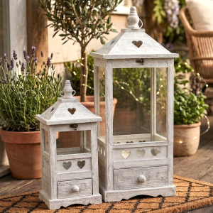 Zestaw 2 latarni drewnianych z szufladkami w stylu rustykalnym 64,5 i 40 cm