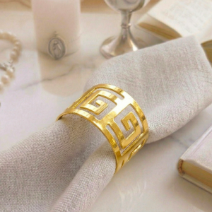 Złoty Serwetnik - Idealny dodatek do nowoczesnych aranżacji stołu 4x3cm