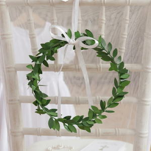 Wianuszek z Zielonymi Listkami Z Kokardką 10cm