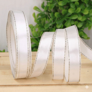 Wstążka komunijna biała ze srebrną nitką 1.2cm